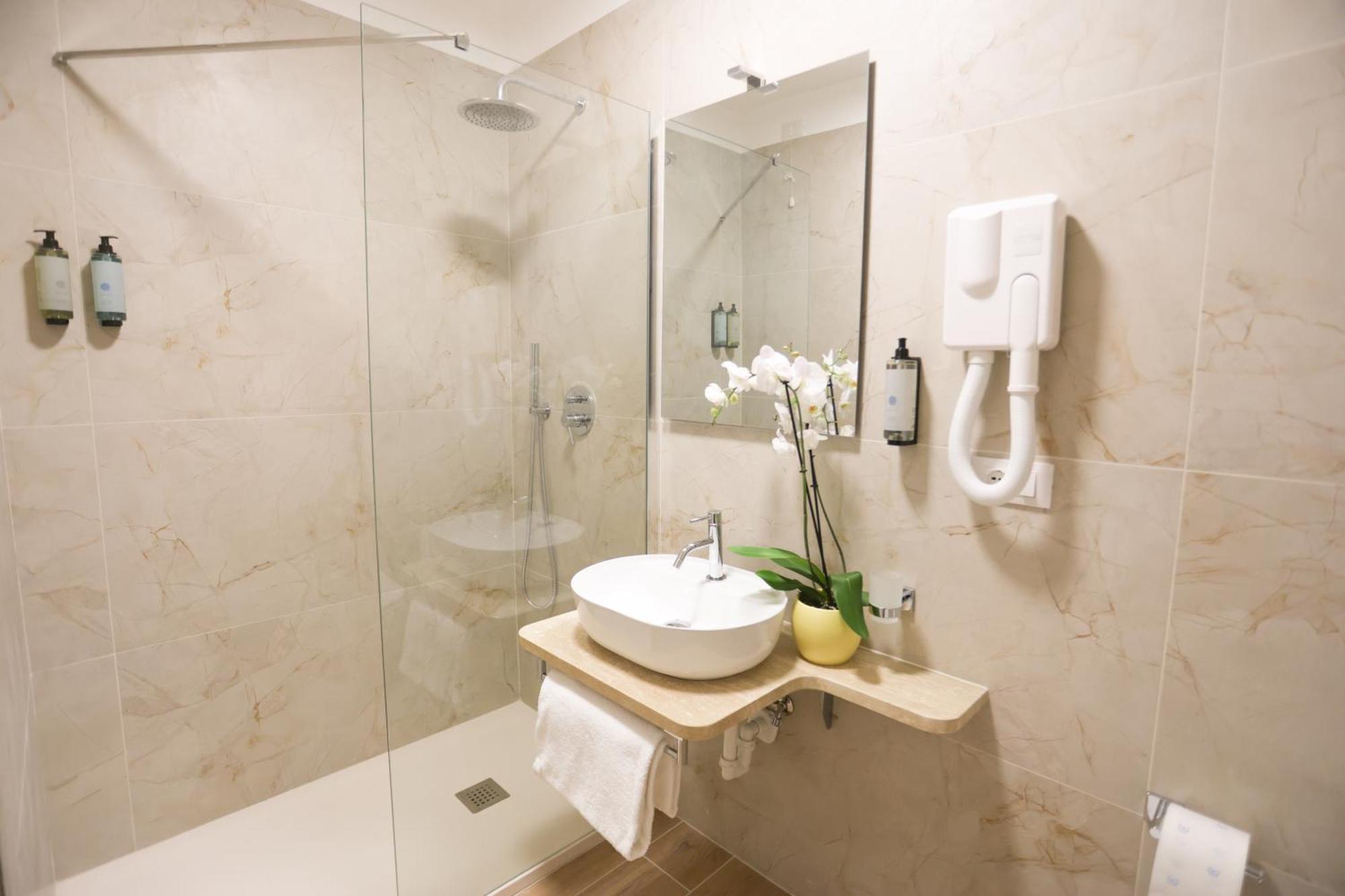 Smart BB Bed and Breakfast Rom Exteriör bild