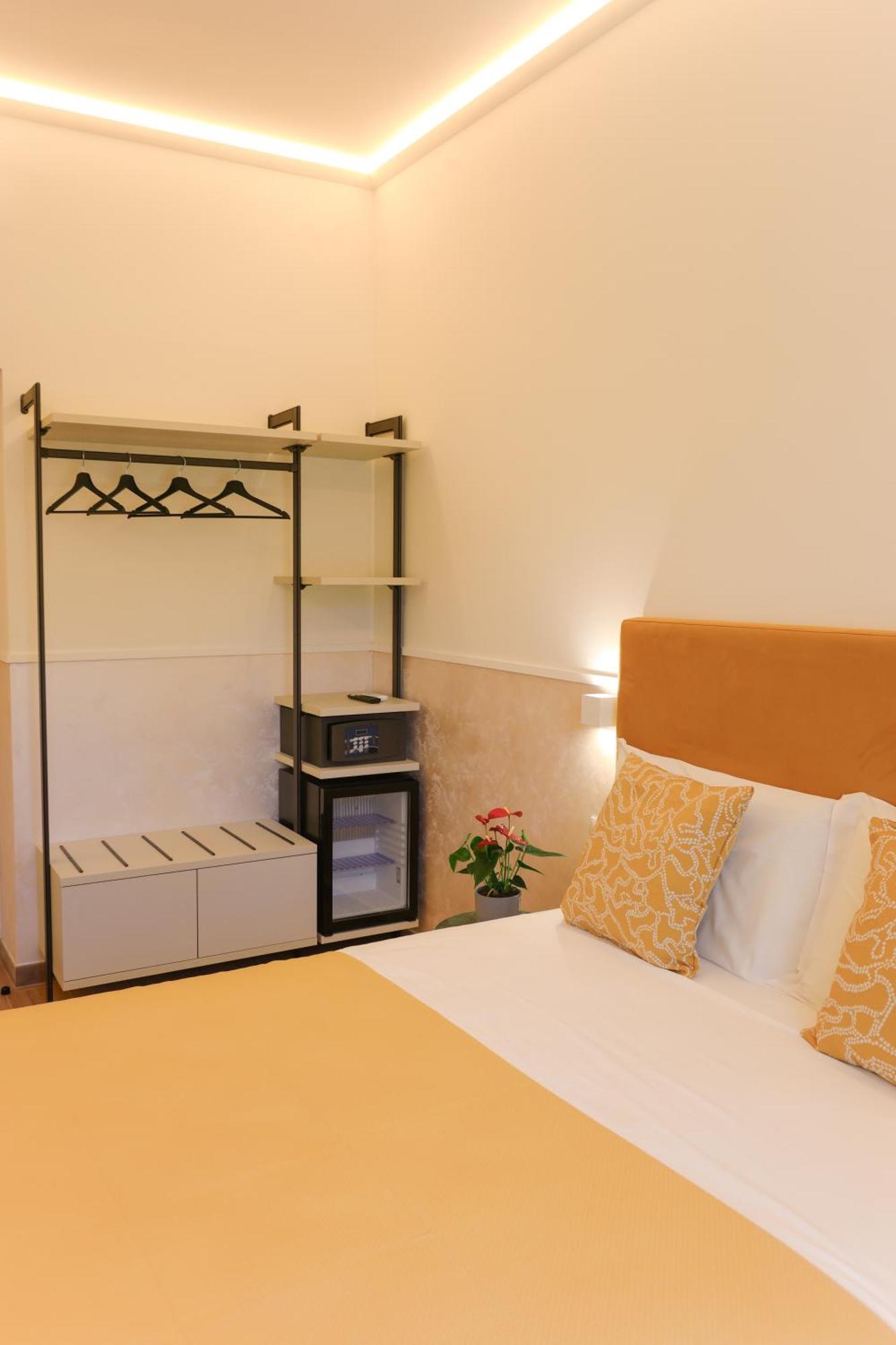 Smart BB Bed and Breakfast Rom Exteriör bild
